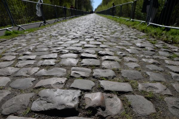 Cobblestone Installation in Oxnard