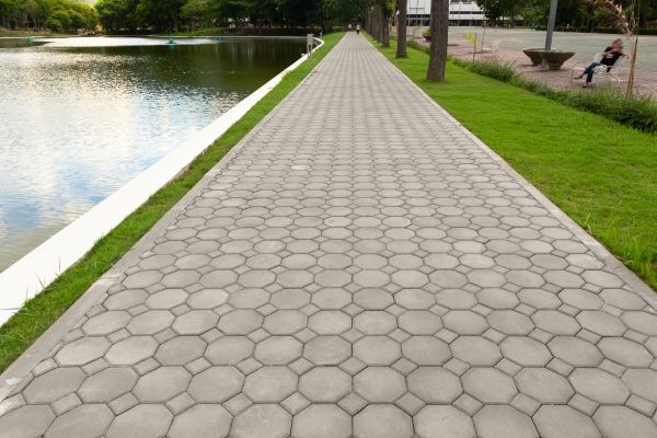 Cost of Pathway Pavers Installation in Oxnard